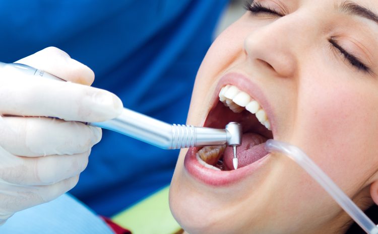  İmplant Diş Tedavisi ve Fiyatları